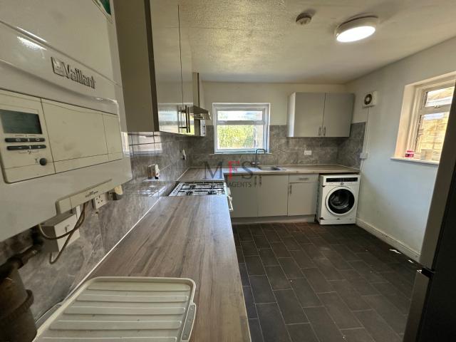 House for rent in London Borough of Ealing, Greater London
