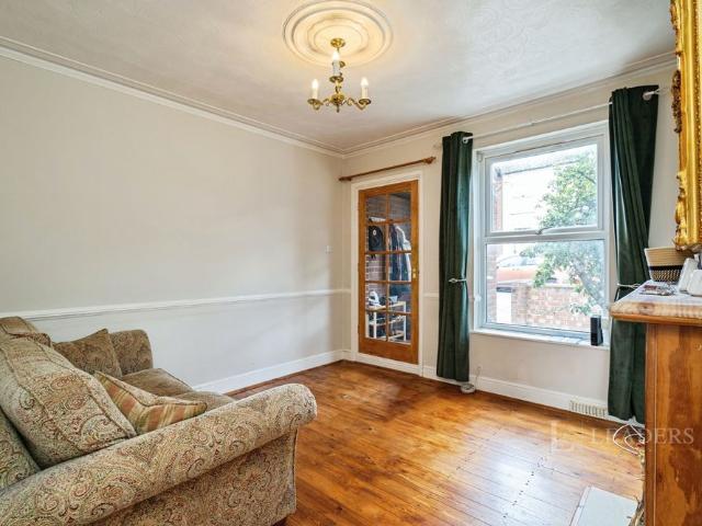 House for rent in New Catton, East Bank