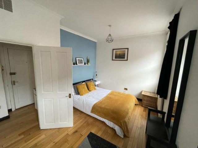 Apartment for rent in Chalk Farm, Greater London