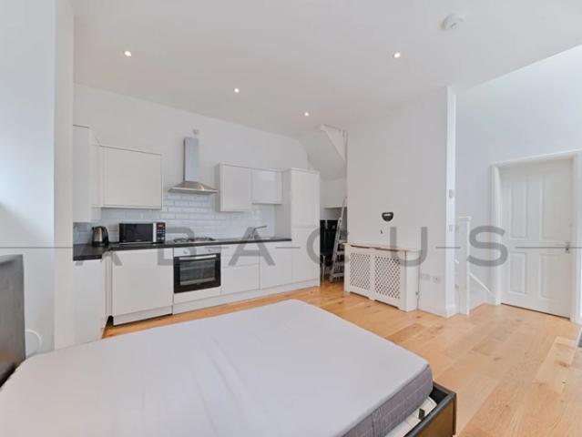 Apartment for rent in West Hampstead, Greater London