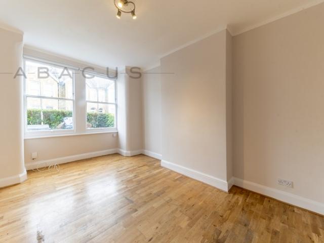 Apartment for rent in Dollis Hill, Greater London