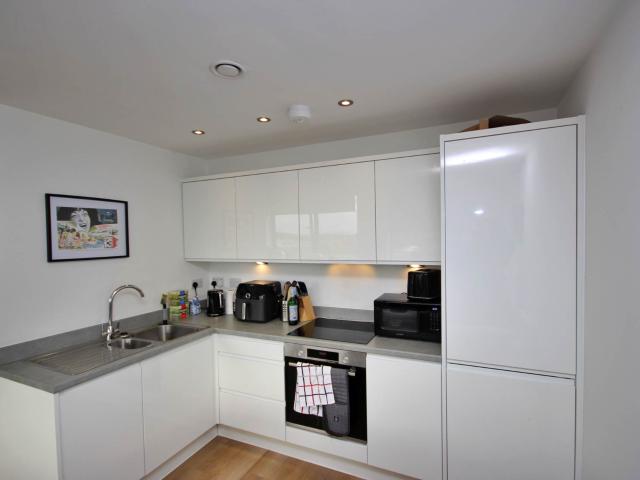 Apartment for rent in Gorse Hill, Trafford Park