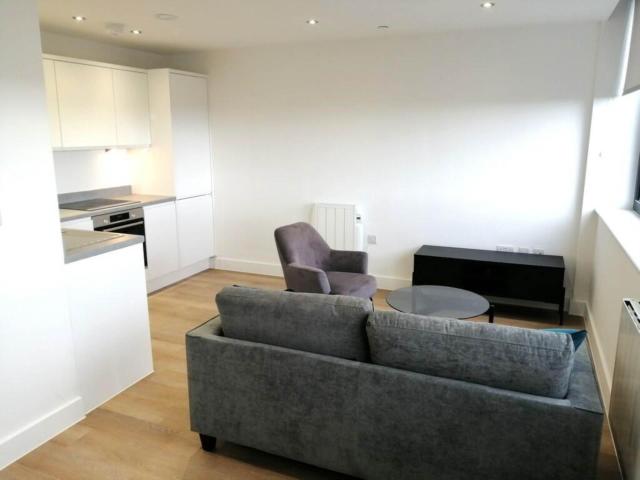 Apartment for rent in Gorse Hill, Trafford Park