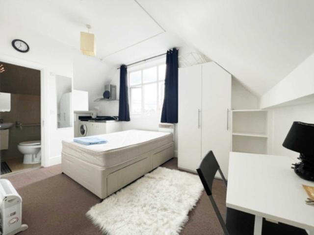 Apartment for rent in Shepherd's Bush, Greater London