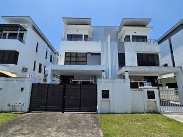 Residential House for sale in Alam Impian, Selangor