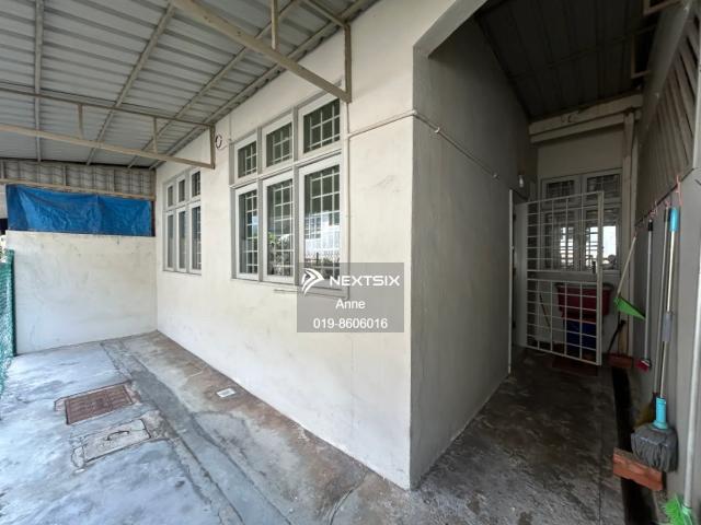 Residential House for sale in Country Heights Damansara, Kuala Lumpur