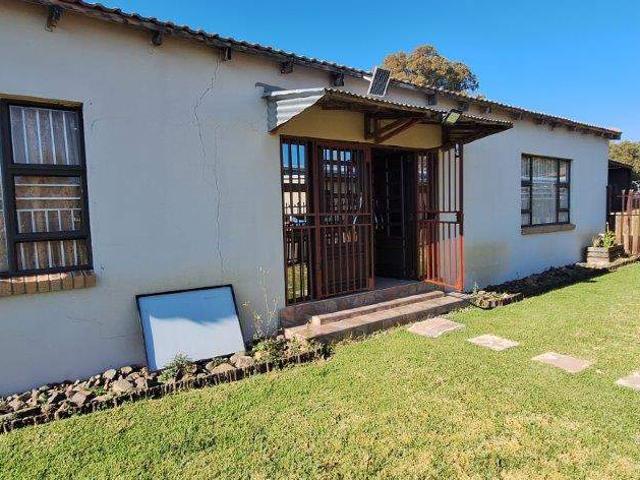 Apartment for sale in Mantsopa, Free State