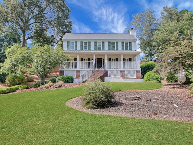 House for sale in Lilburn, Georgia