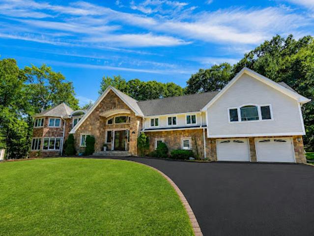Property for sale in Franklin Lakes, New Jersey