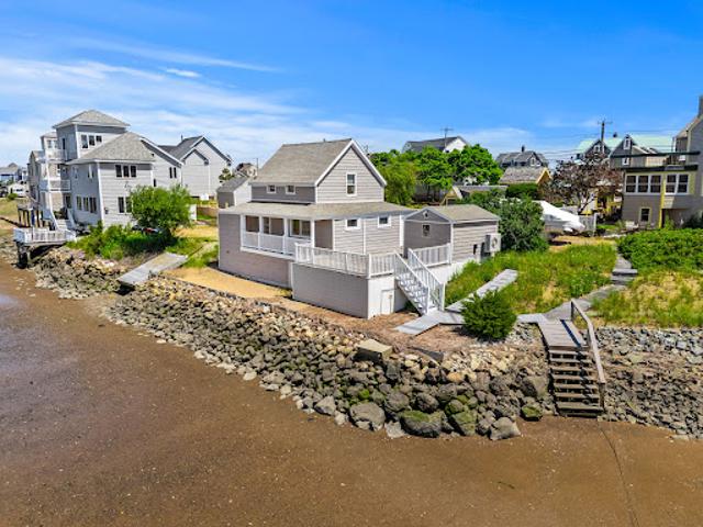 Property for sale in Byfield, Massachusetts