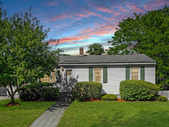 Property for sale in Dracut, Massachusetts