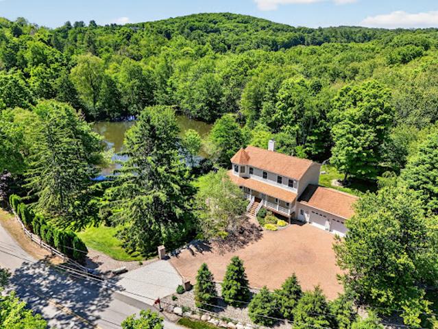 Property for sale in Baldwin Place, New York