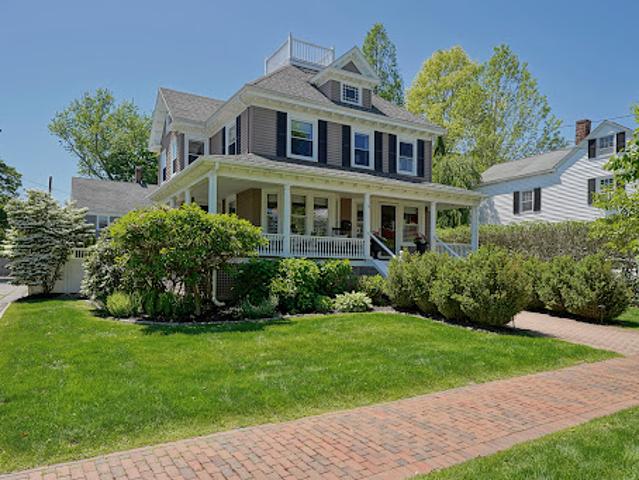 House for sale in New Hampshire