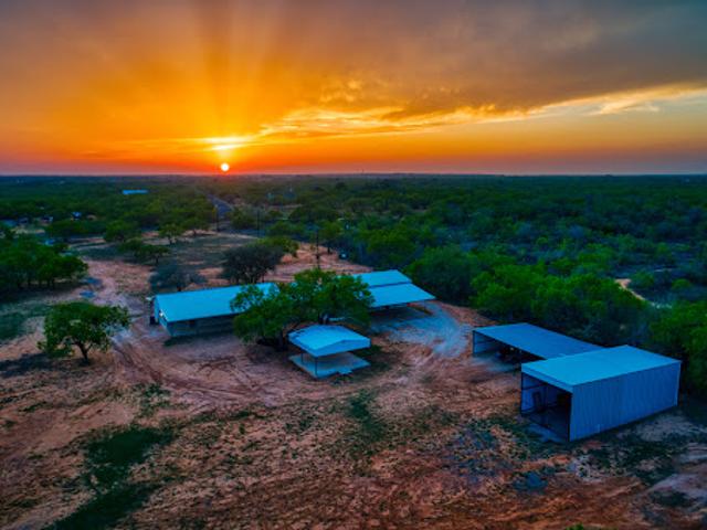 Property for sale in Lytle, Texas