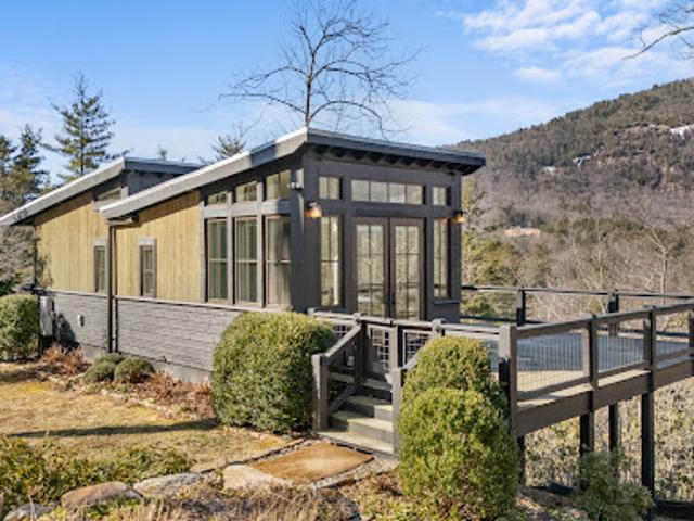 Property for sale in Highlands, North Carolina