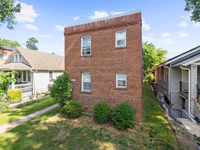 House for sale in Washington, Washington DC