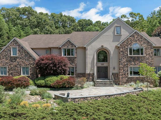 Property for sale in Franklin Lakes, New Jersey