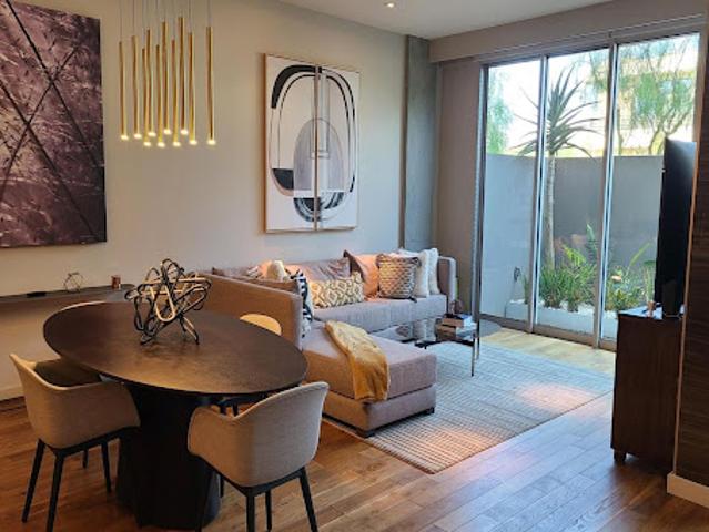 Property for sale in Paradise Valley, Maricopa County