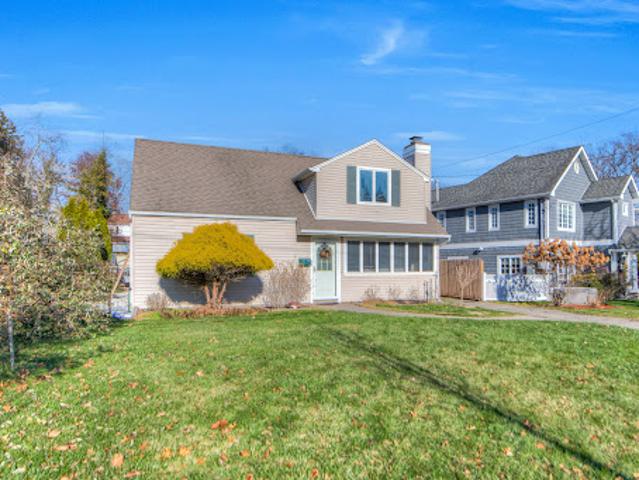 Property for sale in Queens, Arverne