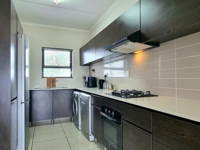 Apartment for rent in Squarehill Park, Sol Plaatje Local Municipality