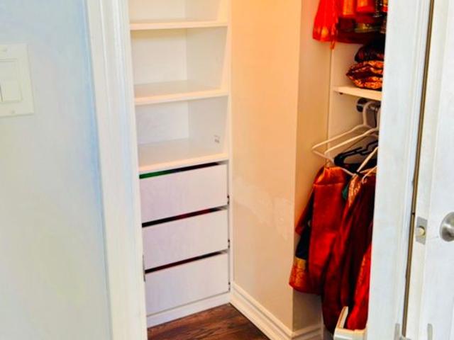 Apartment for rent in Oakville, Golden Horseshoe
