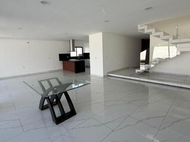 Propiedad a estrenar Grand Pedregal