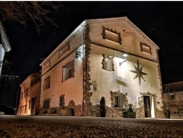 Casa en venta en Santiago-pontones, Jaén