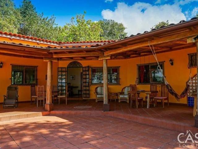 Precio Reducido! Propiedad De 2 Hectáreas Frente A La Playa En Punta Vittoria, Boca Chica Chiriquí