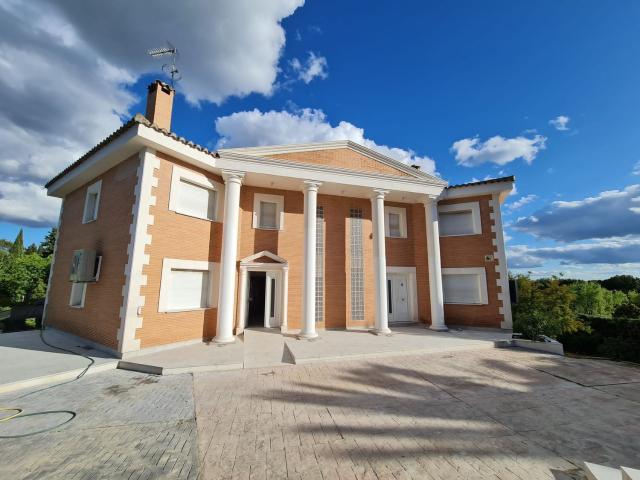 Casa en alquiler en Boadilla Del Monte, Urbanizaciónes Noroeste