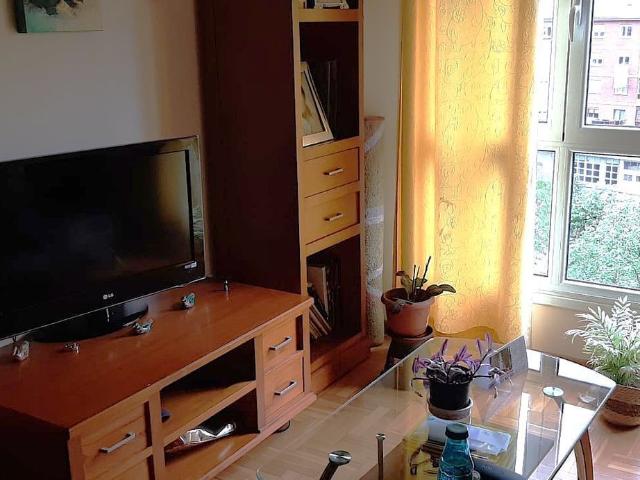 Piso en venta en Avilés, Asturias
