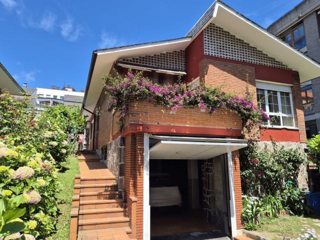 Chalet en venta en Carreño, Asturias