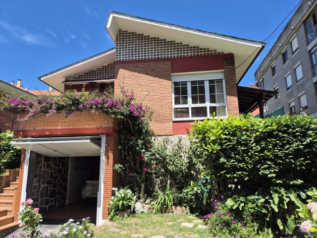 Chalet en venta en Carreño, Asturias