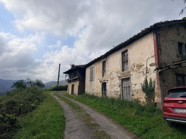 Chalet en venta en Valdés, Asturias