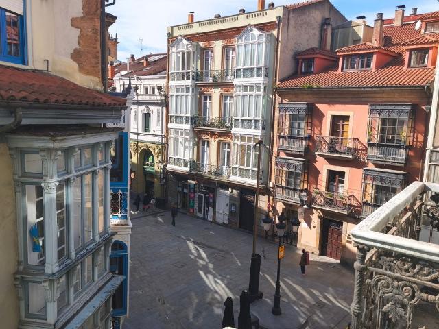 Piso en venta en Centro, Oviedo