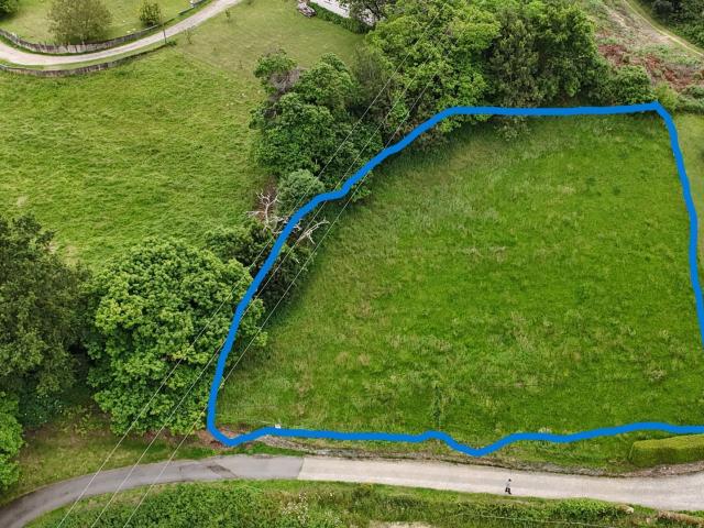 Terreno en venta en Bances, Pravia