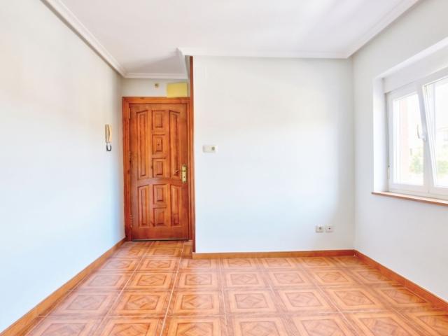 Piso en venta en Samartín, Salas