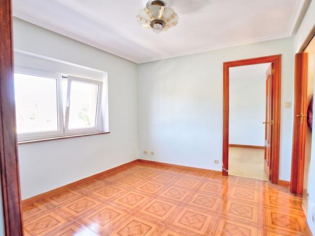Piso en venta en Samartín, Salas