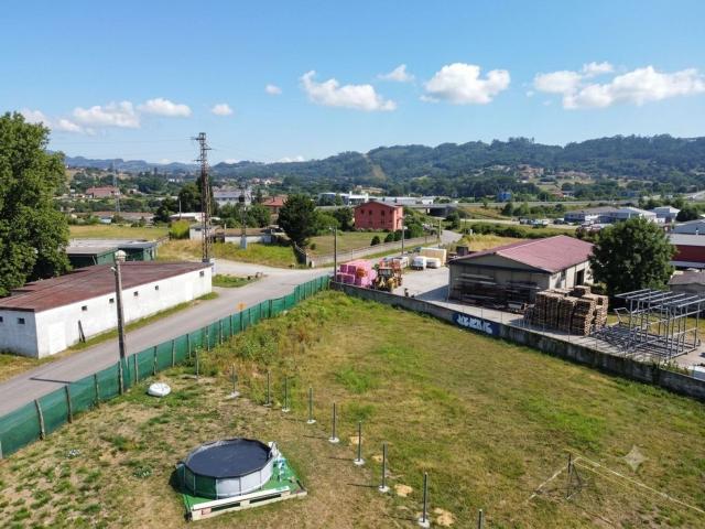 Terreno en venta en Barriu d'El Morralín, Siero