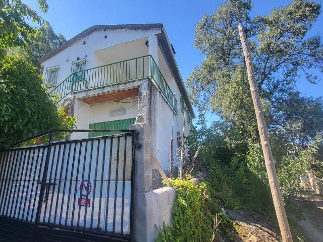 Chalet en venta en Burgohondo, Ávila