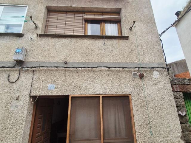 Casa en venta en Navapalva, Navaluenga