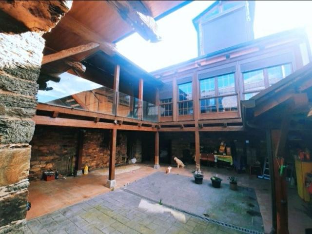 Casa en venta en Cubillos Del Sil, Finolledo