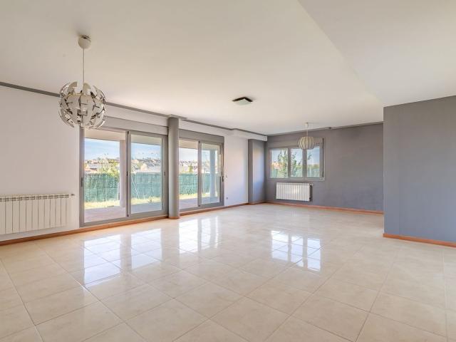 Casa en venta en Arroyomolinos, Madrid