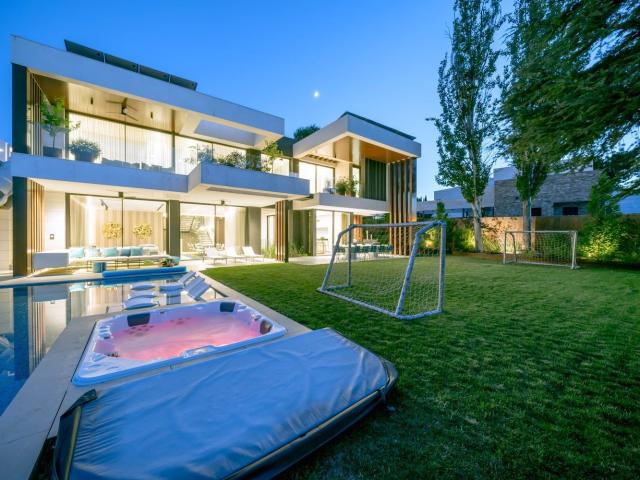 Chalet en venta en Hortaleza, Madrid