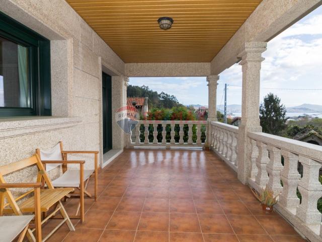 Chalet en venta en Reibón, O Morrazo