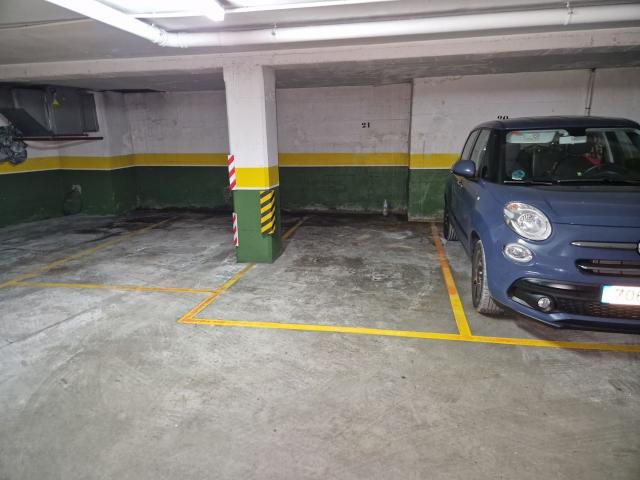 Garaje en venta en Vigo