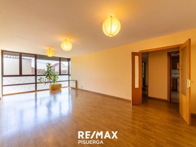Piso en venta en Cabezón De Pisuerga, Barrio Nuevo