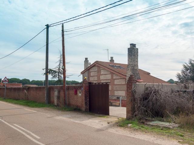 Chalet en venta en Laguna De Duero, Castilla y León