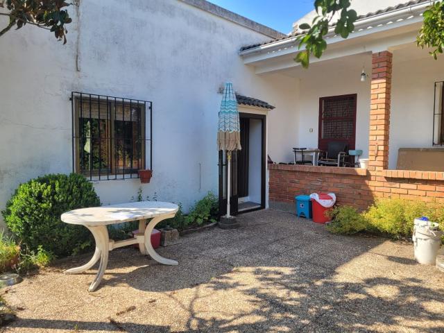 Chalet en venta en Matapozuelos, Castilla y León