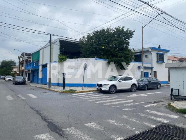Edificio en venta en Abasolo, Nuevo León