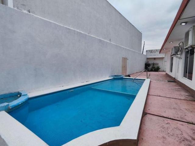 Propiedad Versátil: Salón de Eventos o Casa | Alberca | 1 Nivel | Doble Acceso